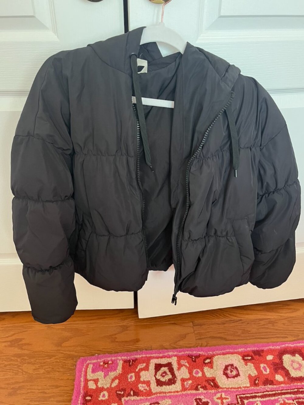 H&M Divided Black Semi Cropped Hooded Puffer Jacket with Hand Sleeves